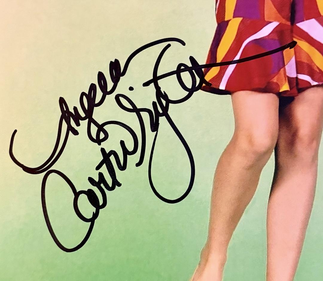 Angela Cartwright Signed 8x10 Photo (Lost In Space) - OC Celebrity Marketing