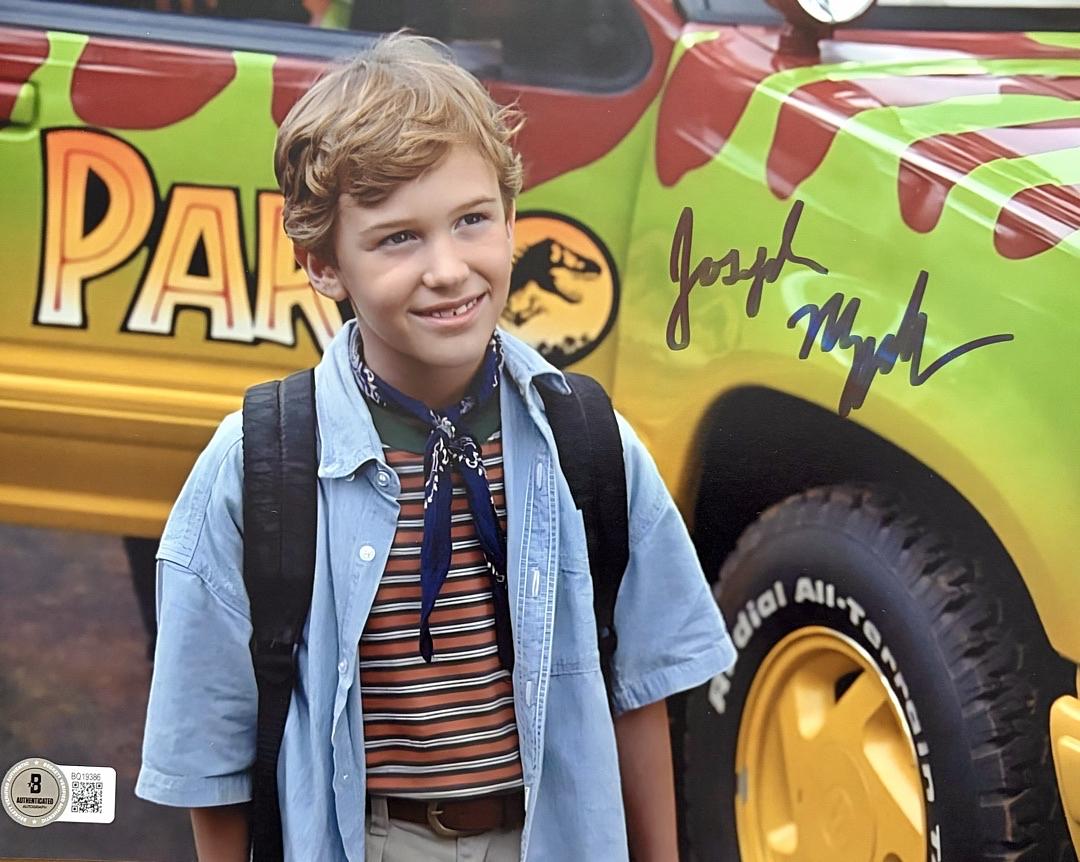 Joseph Mazzello signed 8x10 (Jurassic Park) - Beckett COA