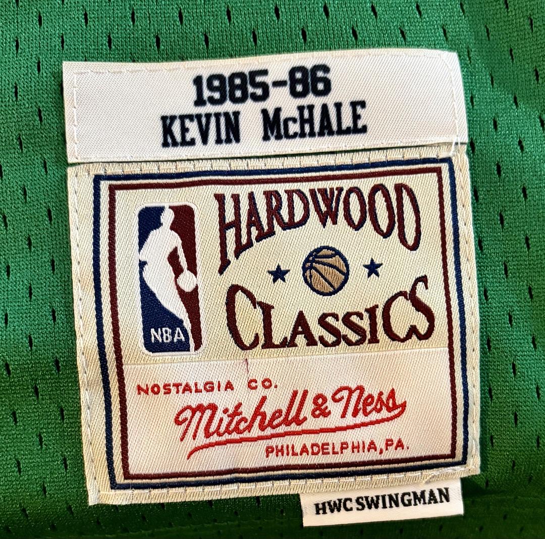 Kevin McHale Signed Mitchell & Ness Celtics Green Jersey - Beckett COA