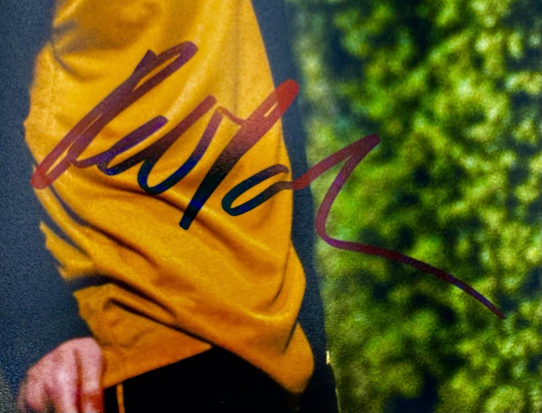 Robert Pattinson signed "Cedric Diggory" 8x10 (Harry Potter) - Celebrity Authentics COA