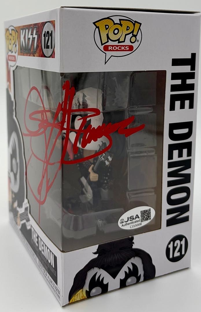 Gene Simmons (KISS) signed Funko Pop #121 - JSA COA