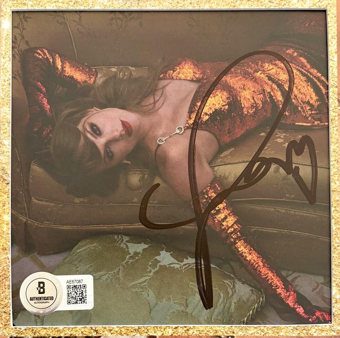 Taylor Swift matted, signed "Life of a Showgirl" CD Insert Photo 2 - Beckett COA
