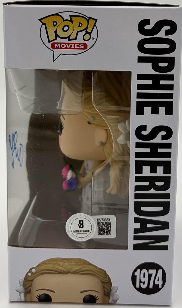Amanda Seyfried signed Funko #1974 (Mama Mia) - Beckett COA
