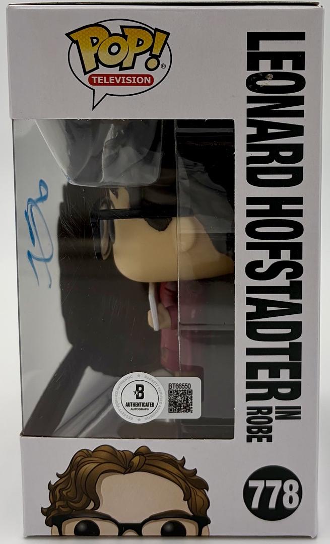 Johnny Gaelicki signed "Leonard Hofstadter" Funko #778 (Big Bang Theory) - Beckett COA