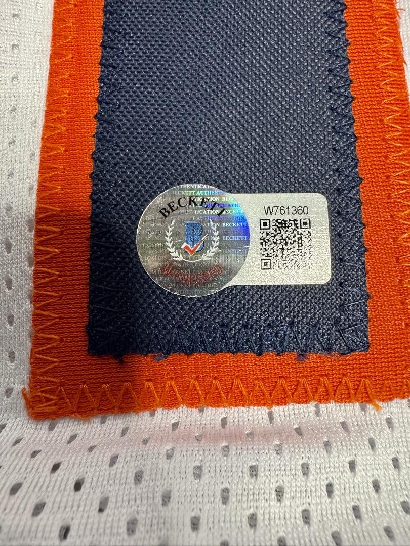 Dick Butkus (Bears) Signed career statistics jersey - Beckett COA