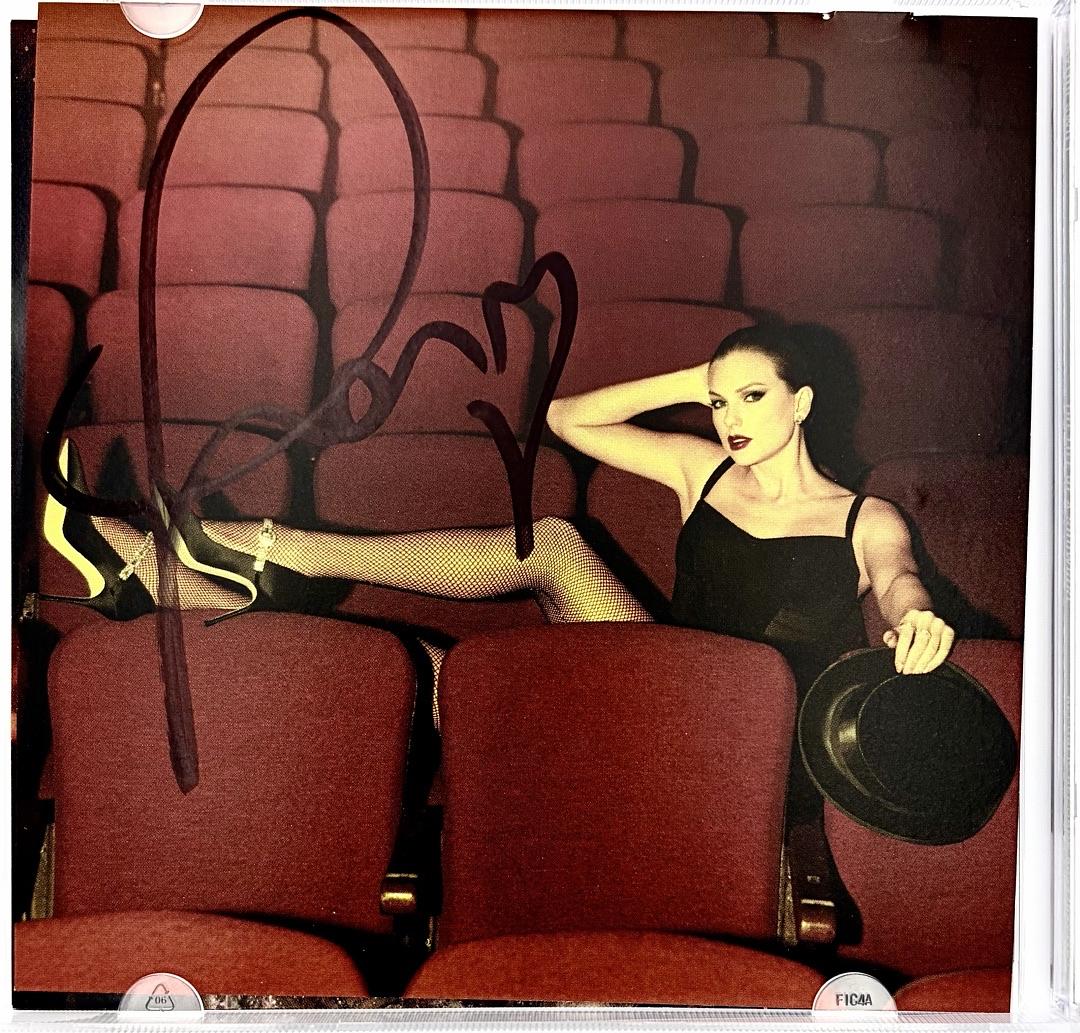 Taylor Swift matted, signed "Life of a Showgirl" CD Insert Photo 4 - Beckett COA