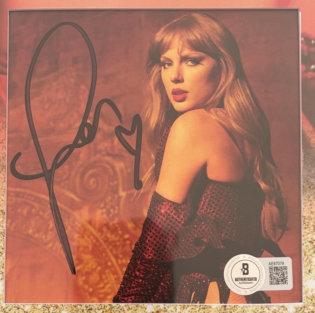 Taylor Swift matted, signed "Life of a Showgirl" CD Insert Photo 3 - Beckett COA