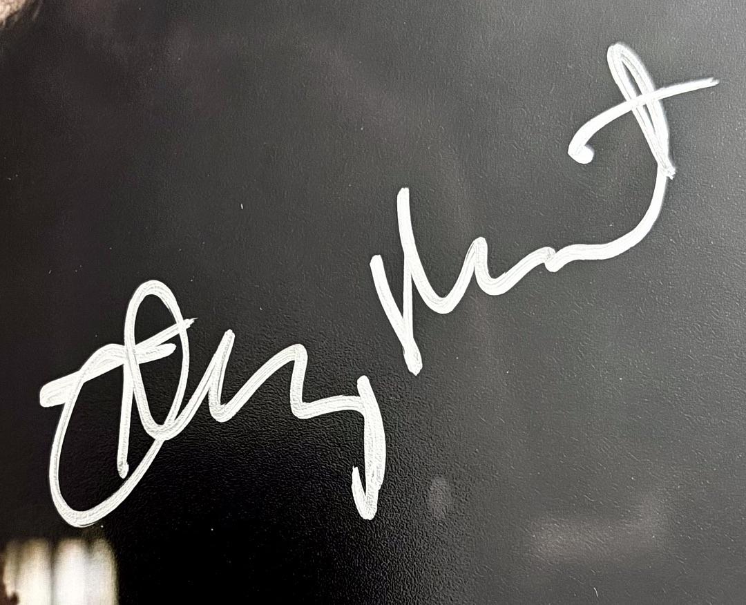 Timothy Olyphant signed 8x10 (Mandalorian) - SWAU COA