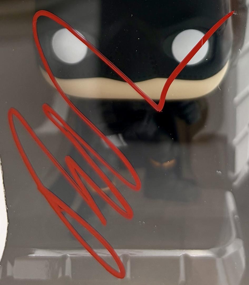 Robert Pattinson Signed Funko Pop #1187 (Batman) - Celebrity Authentics