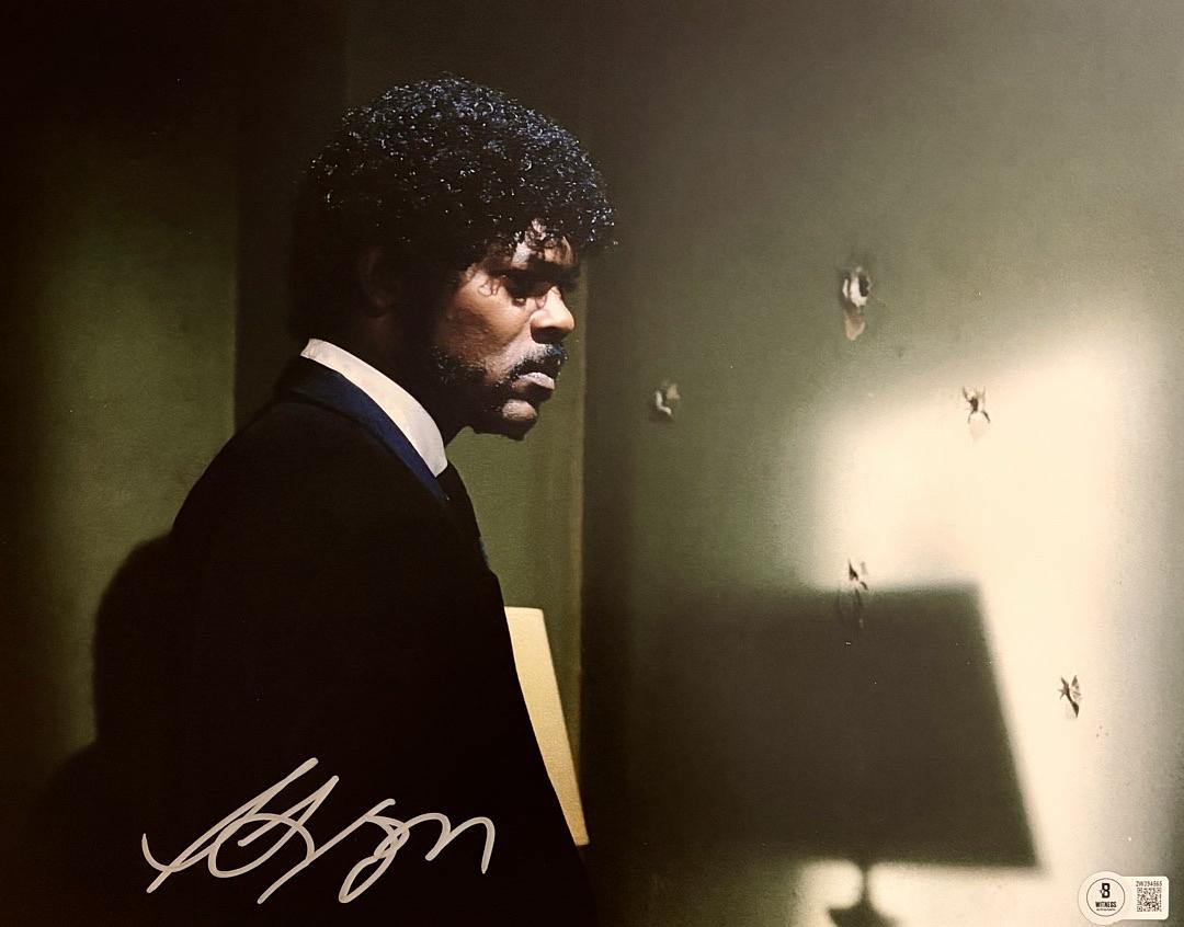 Samuel L. Jackson signed 11x14 (Pulp Fiction) - Beckett COA