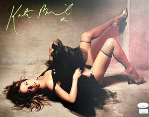 Kate Beckinsale sexy signed 11x14 - Celebrity Authentics & JSA COA