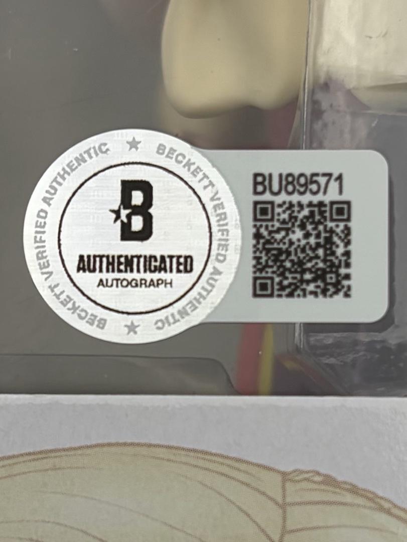 Sarah Jessica Parker signed Funko #558 (Hocus Pocus) - Beckett COA