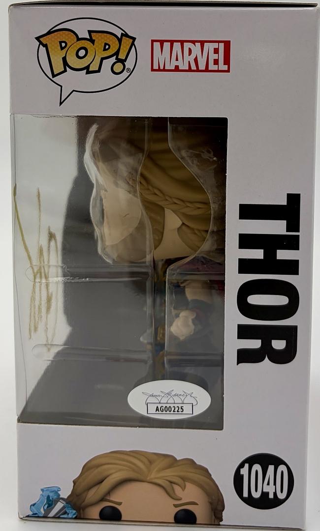 Chris Hemsworth Signed Funko Pop #1040 "Thor" Love & Thunder - JSA COA