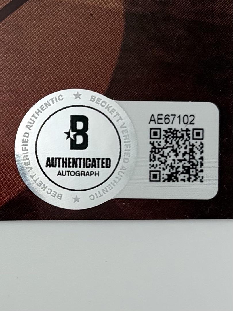 Lost in Space Cast Signed 8x10 (Goddard, Harris, Cartwright, Kristen & Mummy) - Beckett COA