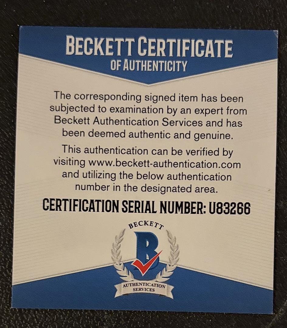 Ana De Armas sexy signed 11x14 (James Bond) - Beckett COA