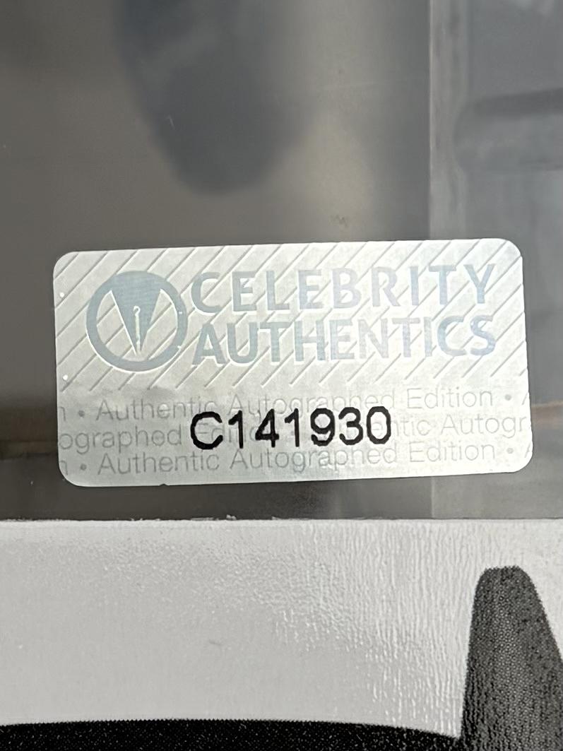 Robert Pattinson Signed Funko Pop #1187 (Batman) - Celebrity Authentics