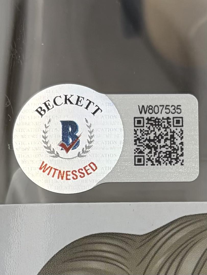 Linda Hamilton Signed Funko Pop #818 Sara Connor (Terminator) - Beckett COA #03