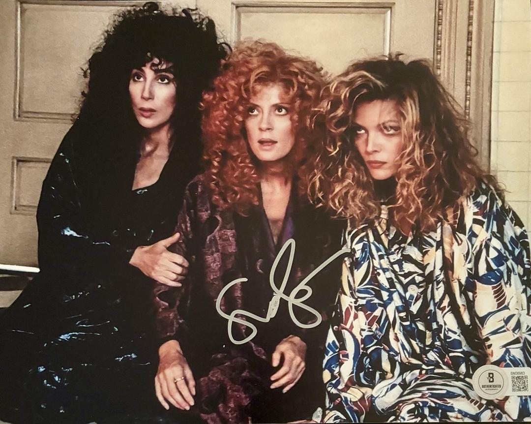 Susan Sarandon Signed 8x10 Photo (Witches of Eastwick) - Beckett COA