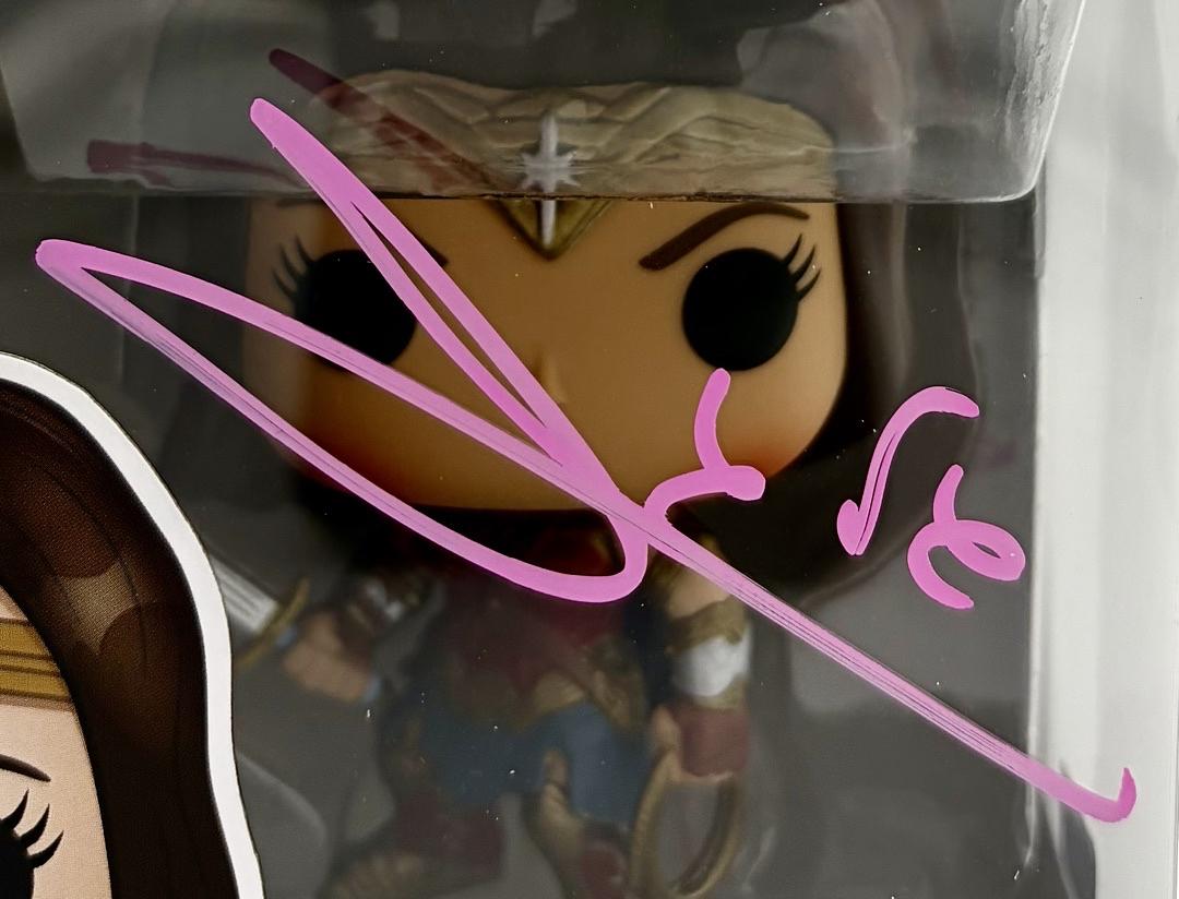 Gal Gadot Signed Funko Pop #206 Wonder Woman - Celebrity Authentics COA