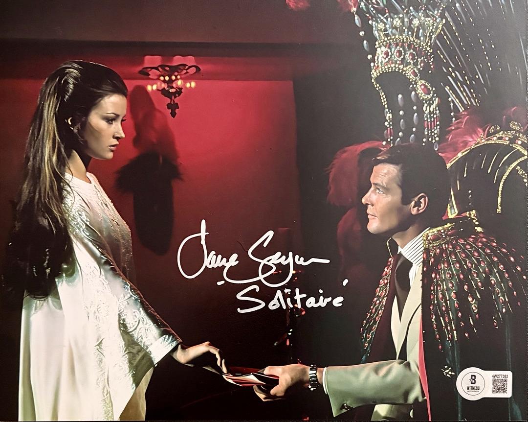 Jane Seymour Signed 8x10 Photo (James Bond) - Beckett