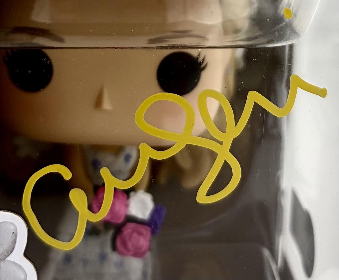 Amanda Seyfried signed Funko #1974 (Mama Mia) - Beckett COA