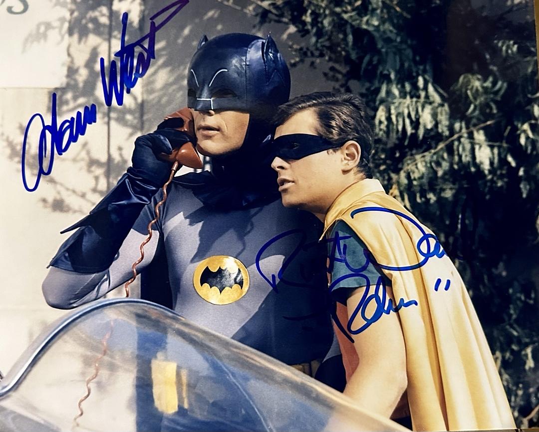 Adam West and Burt Ward signed 8x10 (Batman) - Beckett COA