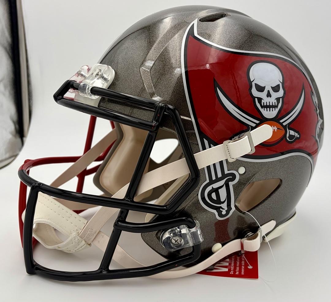Tom Brady & Rob Gronkowski New England Patriots & Tampa Bay Buccaneers Autographed Half & Half Riddell Speed Authentic Helmet - Fanatics COA