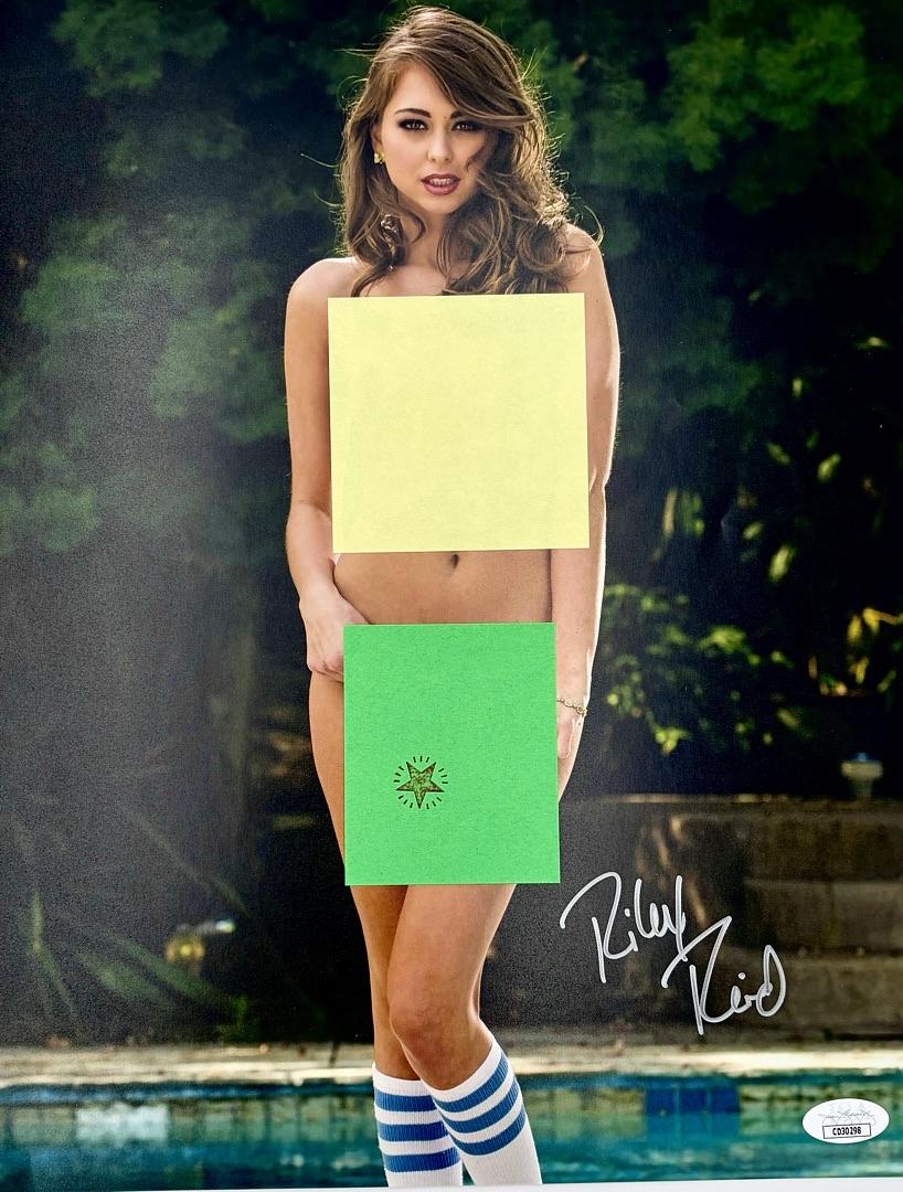 Riley Reid signed 11x14 (topless nude) - JSA COA
