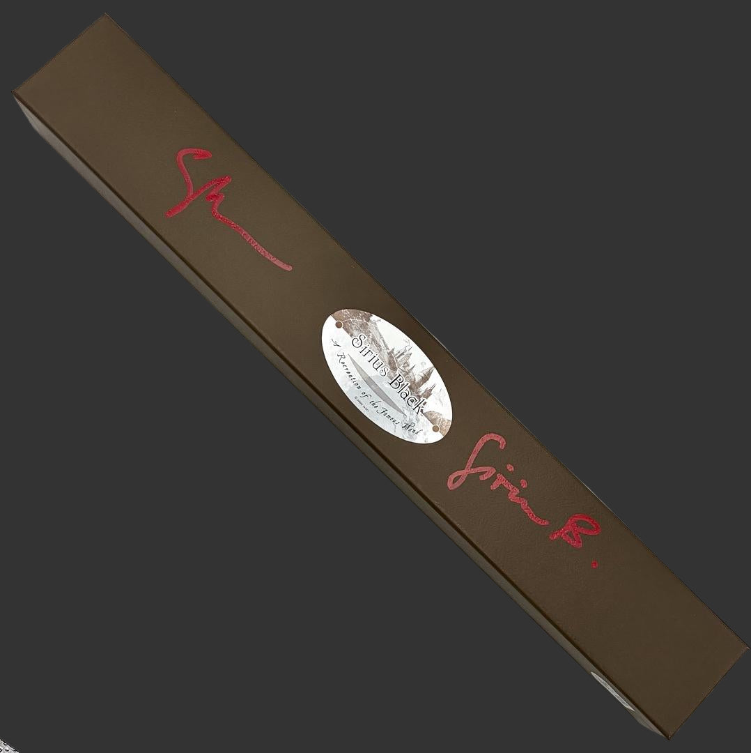 Gary Oldman Signed Wizard Wand (Harry Potter) w/character name #05 - Beckett COA