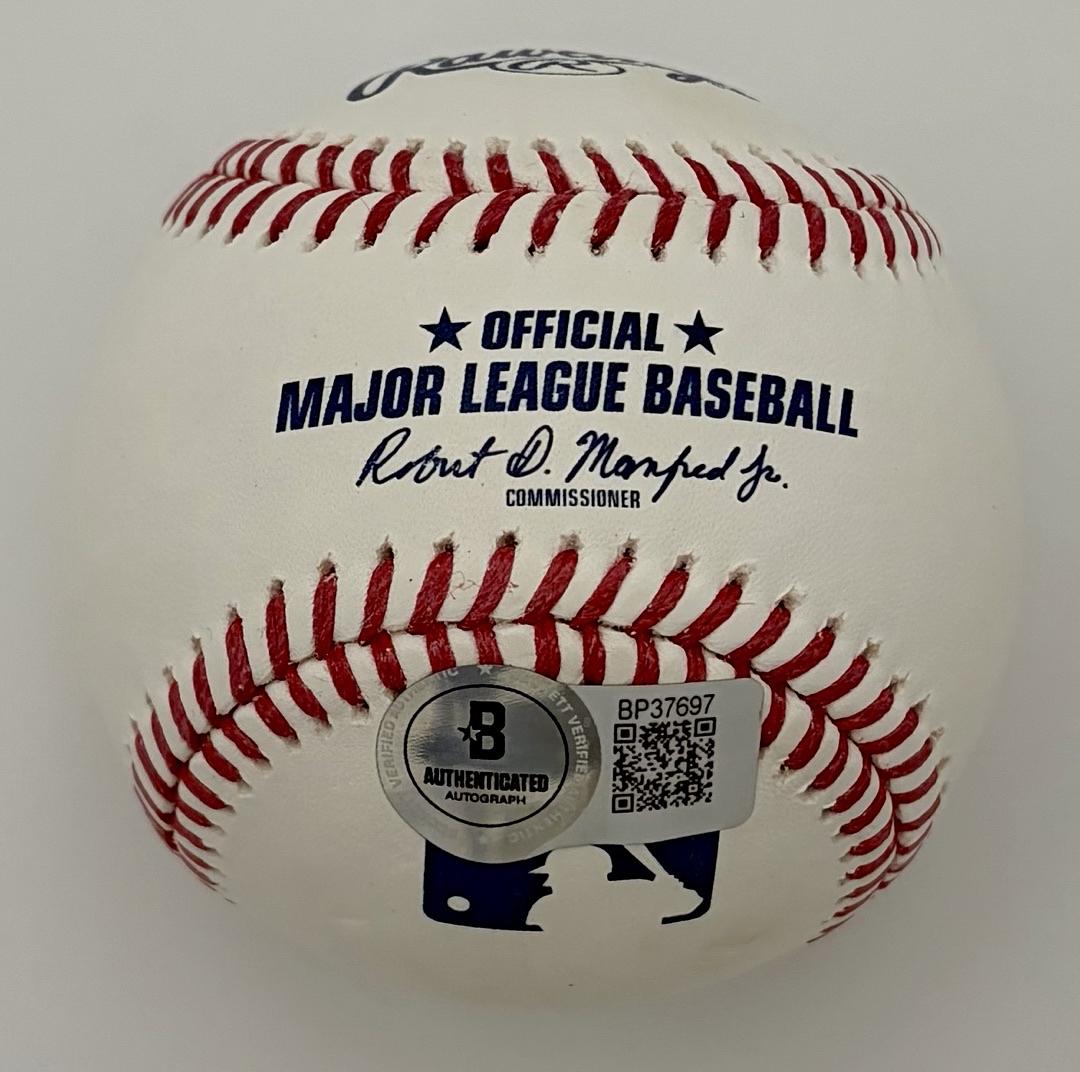 Alec Baldwin signed ROMLB baseball - Beckett COA *RARE*