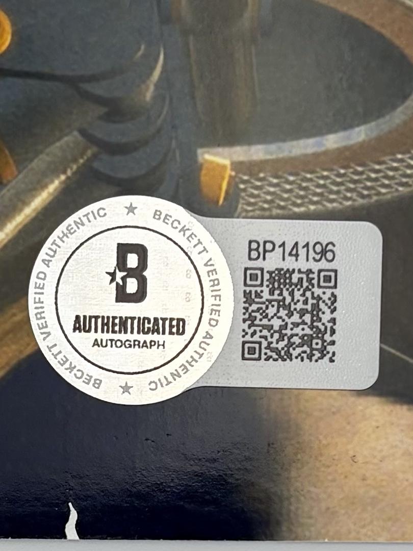 Willem Dafoe Signed 8x10 Photo (Spider-Man) - Beckett COA