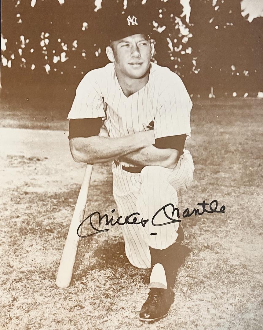 Mickey Mantle signed 11x14 - JSA Full Letter of Authenticity