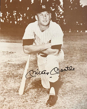 Mickey Mantle signed 11x14 - JSA Full Letter of Authenticity