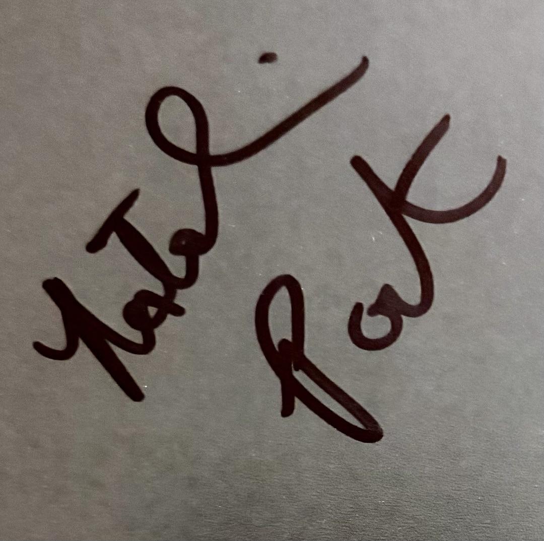 Natalie Portman signed "Star Wars" 11x14 - Beckett COA