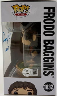 Elijah Wood signed "Frodo" Funko #1832 w/character name (Lord of the Rings) - Beckett COA