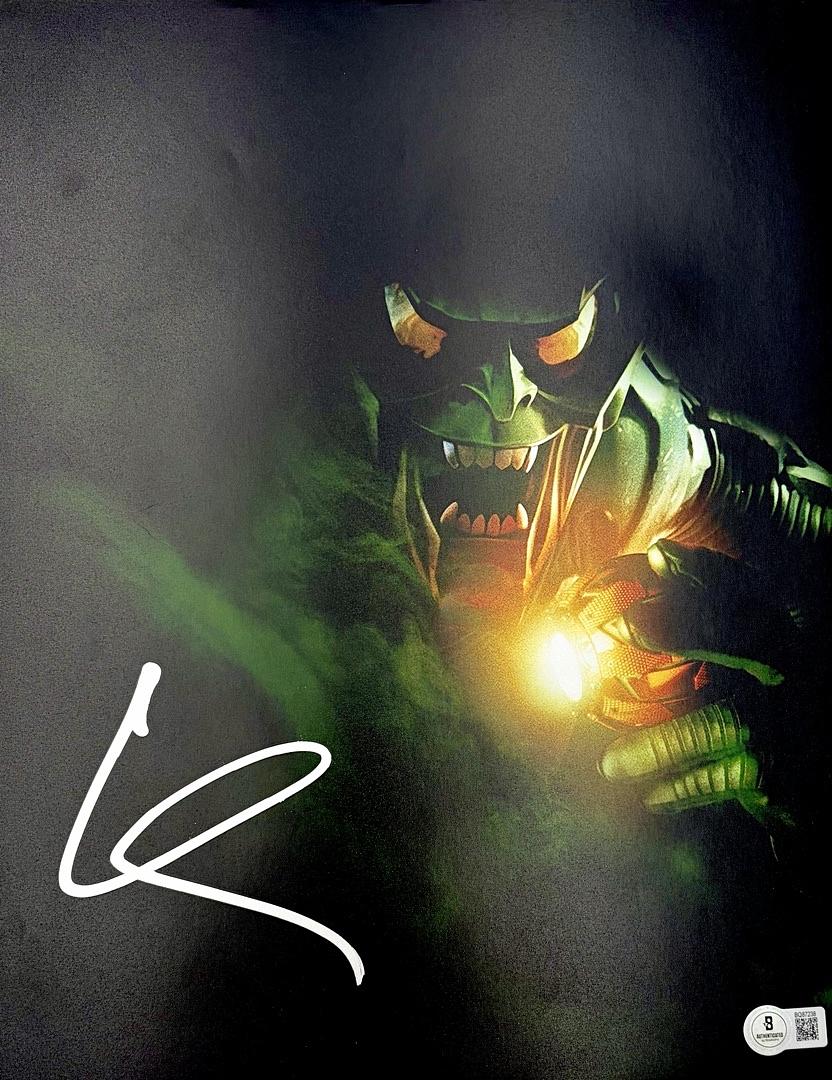 Willem Dafoe Green Goblin signed 11x14 (Spiderman) - Beckett COA (Copy)