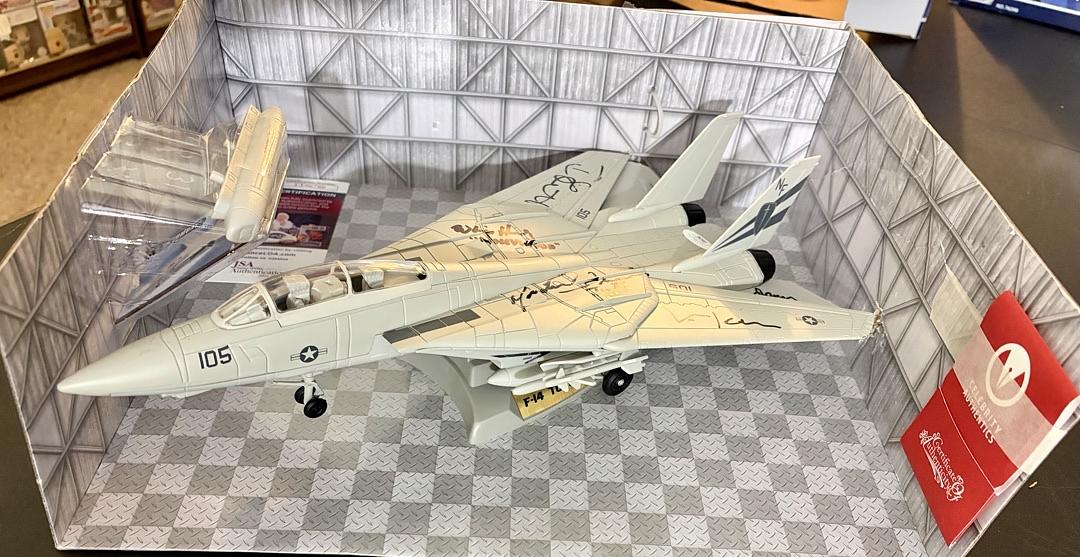 Val Kilmer, Tom Skerritt, James Tolkan, Whip Hubley & Michael Ironside Signed F-14 Tomcat Aircraft Replica - Celebrity Authentics