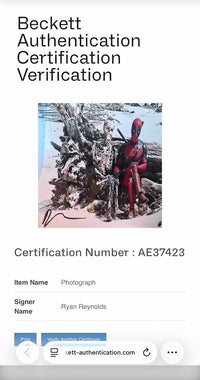 Ryan Reynolds Deadpool Signed 11x14 Photo  - Beckett COA