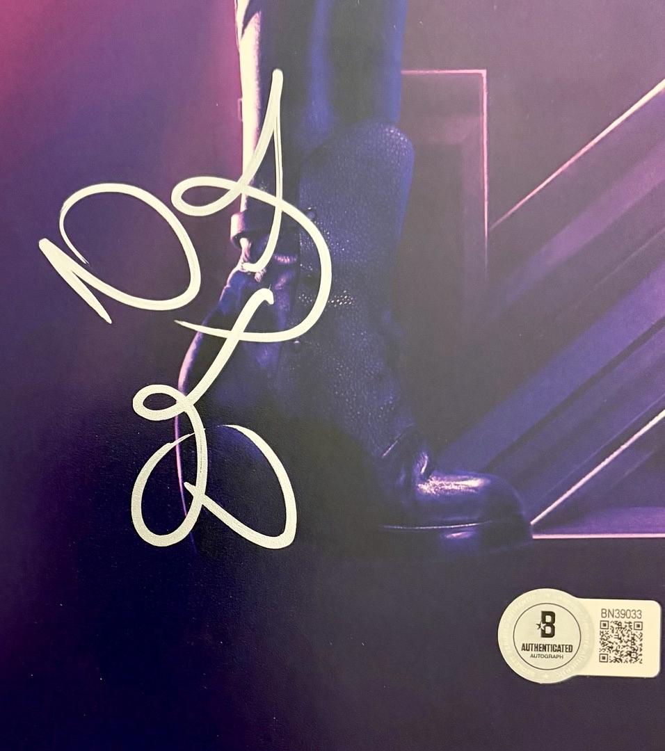 Zoe Soldana Signed 11x14 Photo (GOTG) - Beckett COA