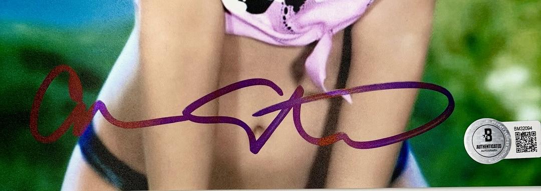 Carmen Electra Signed Sexy 8x10 Photo  - Beckett COA