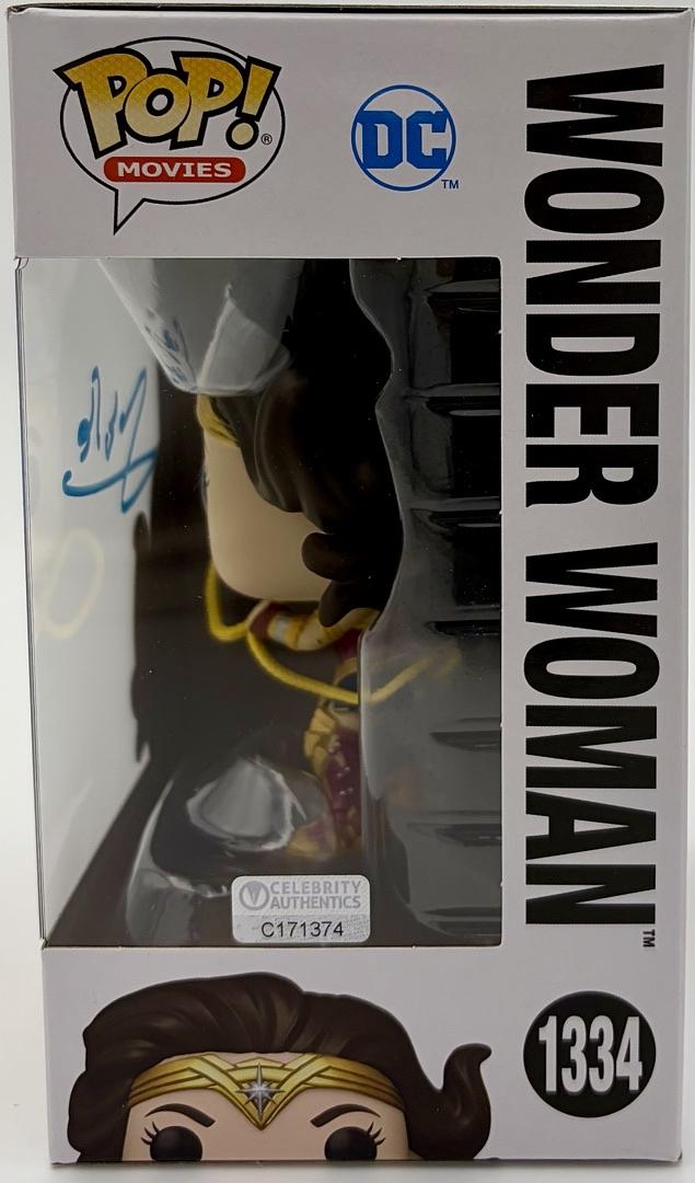 Gal Gadot Signed Funko Pop #1334 Wonder Woman (The Flash) - Celebrity Authentics COA