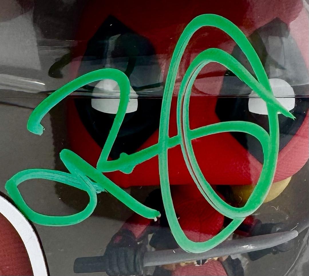 Blake Lively Signed Ladypool Funko Pop #1404 - Beckett COA