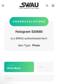 Olivia Munn Signed Sexy 8x10 Photo  - SWAU