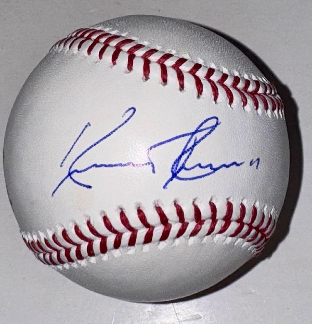 Kurt Russell Signed Rawlings Official ROMLB Baseball *RARE* - Beckett COA