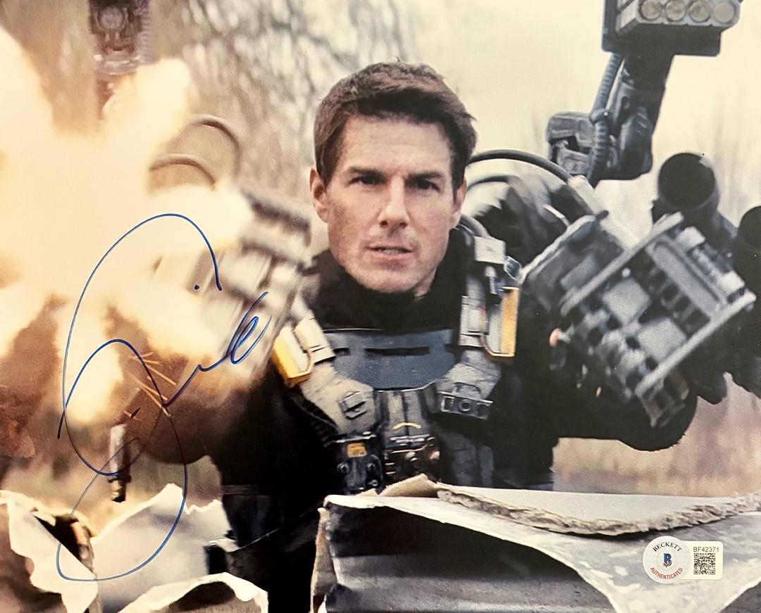 Tom Cruise Signed 8x10 Photo (Edge of Tomorrow) - Beckett