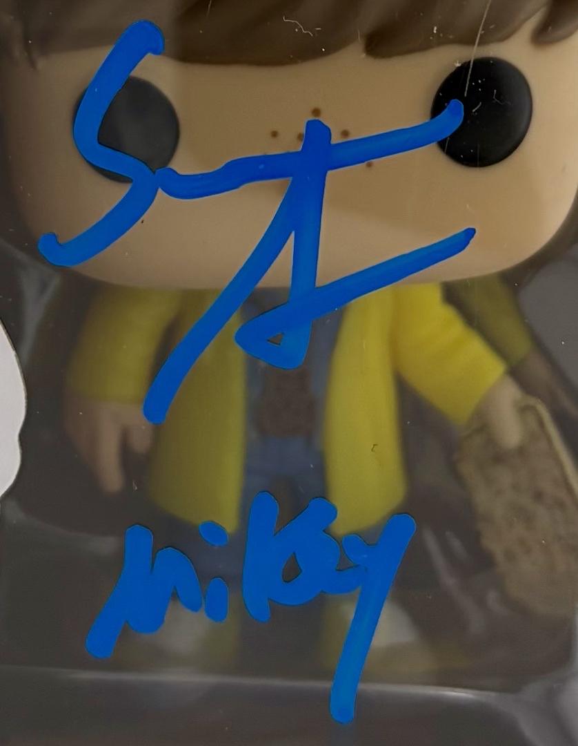 Sean Astin signed "Mikey" Funko #1067 (The Goonies) - Beckett COA