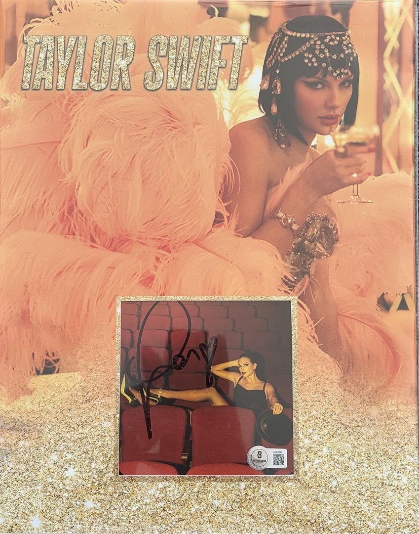 Taylor Swift matted, signed "Life of a Showgirl" CD Insert Photo 4 - Beckett COA