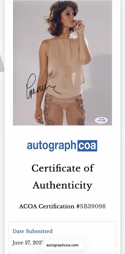 Gemma Arterton signed 8x10 (James Bond) - ACOA COA