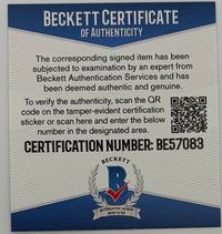 Matt Damon Signed 11x14 Photo (The Bourne Ultimatum) - Beckett COA