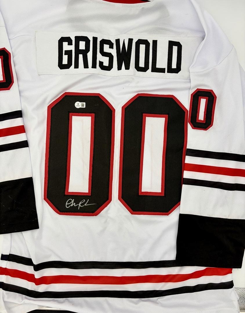 Chevy Chase signed Blackhawks Jersey - Beckett COA